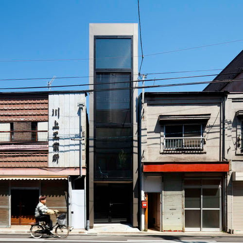 1.8 Meter House by YUUA 001 Okanotei Housing Innovation Collaborative